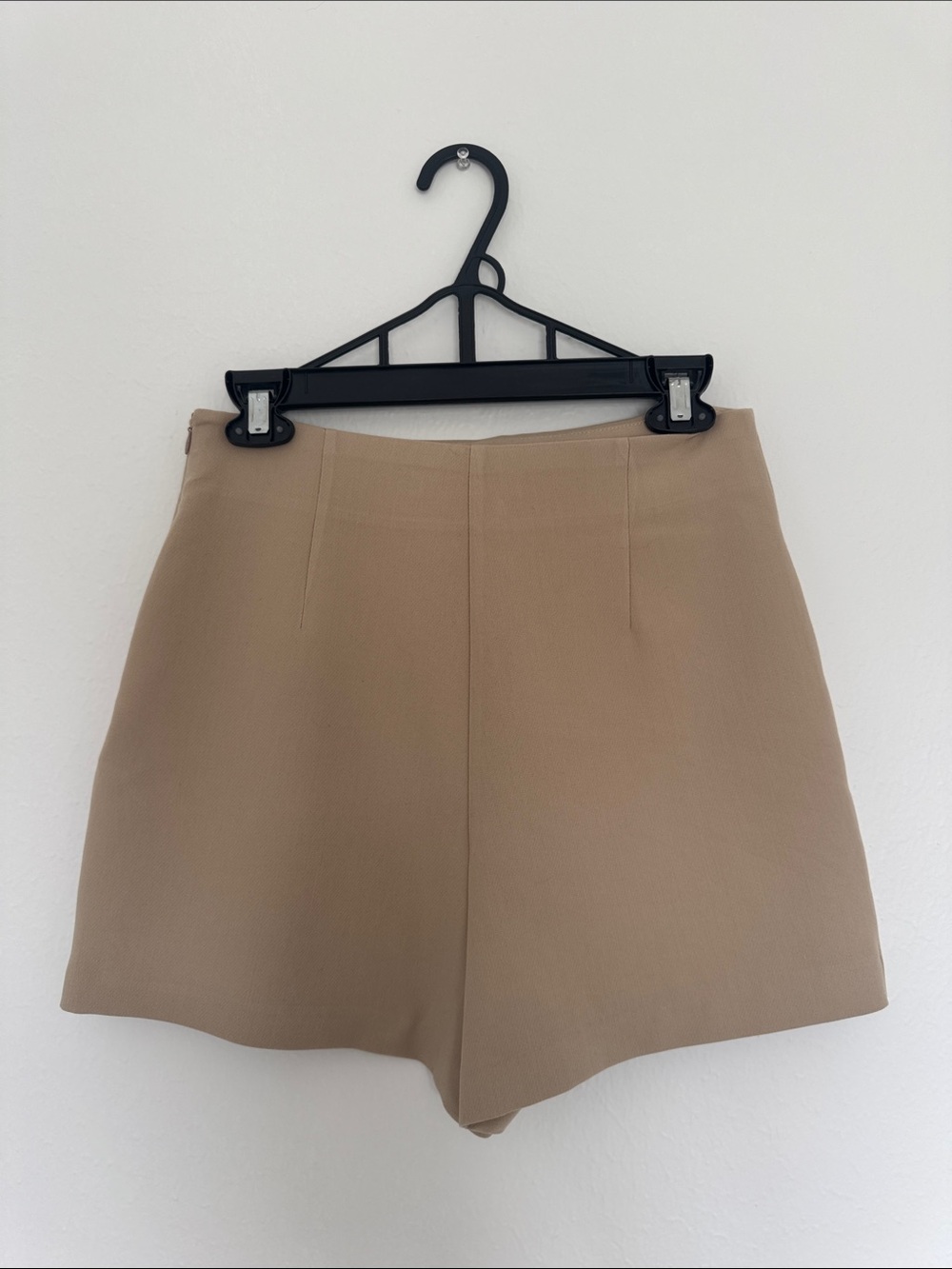 Zara Beige Skort with Front Overlap - Picture 2 of 6
